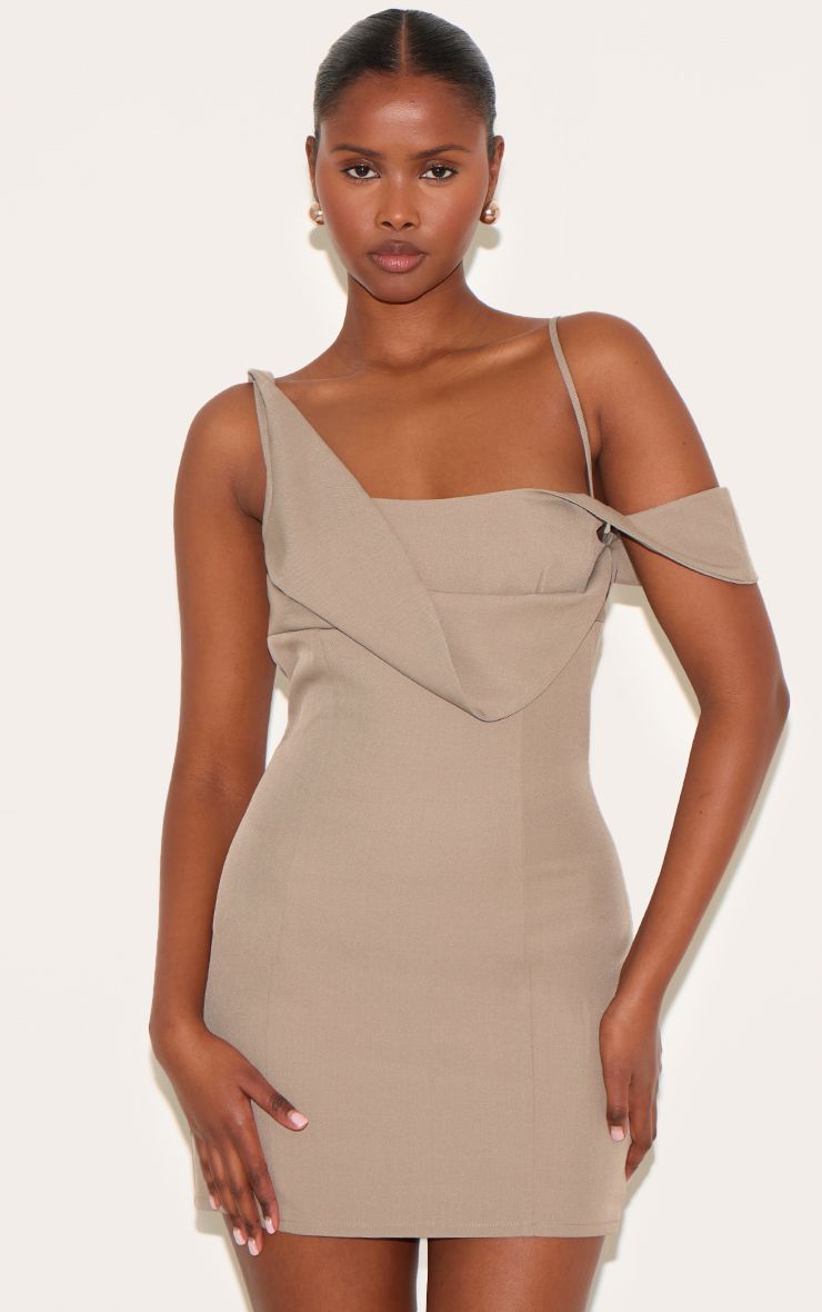 https://mediahub.prettylittlething.com/cnm9186_taupe_xl