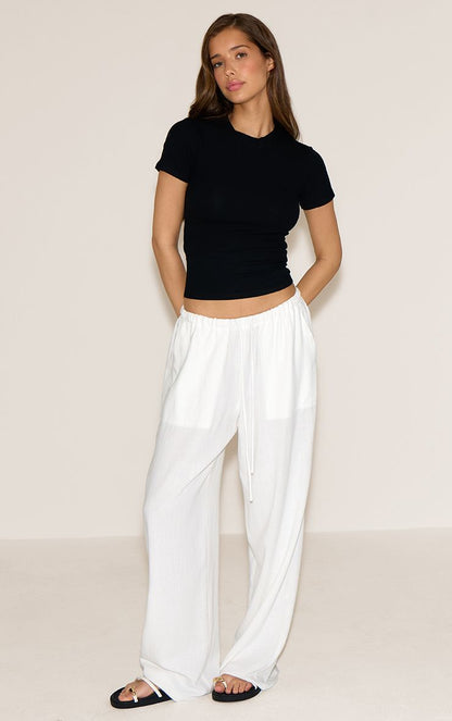 https://mediahub.prettylittlething.com/cnm9845_black_xl_2