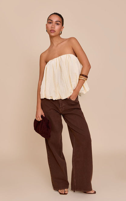 https://mediahub.prettylittlething.com/cnn0268_cream_xl_2
