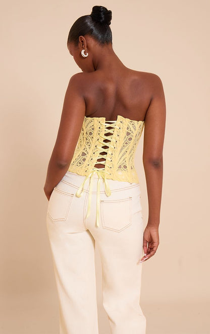 https://mediahub.prettylittlething.com/cnn0509_butter%20yellow_xl_1