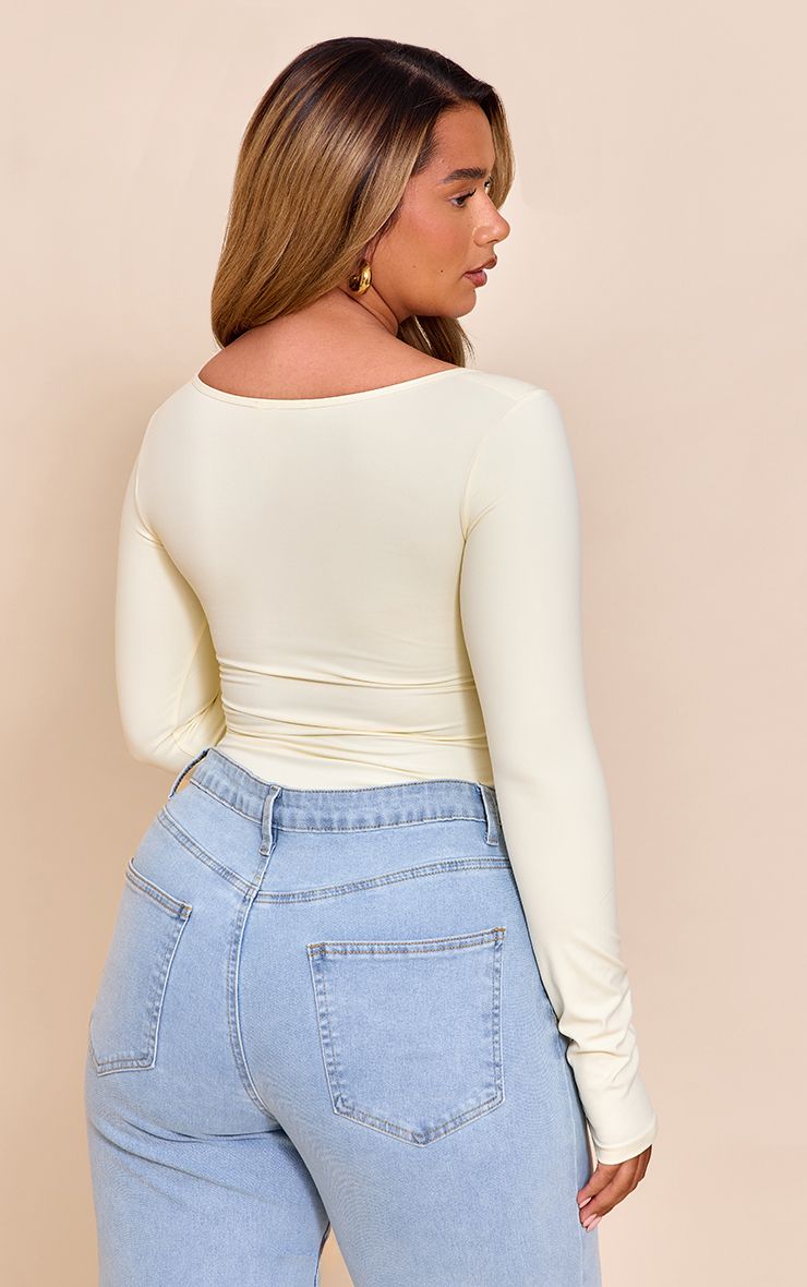 https://mediahub.prettylittlething.com/cnn0686_pale%20yellow_xl_1