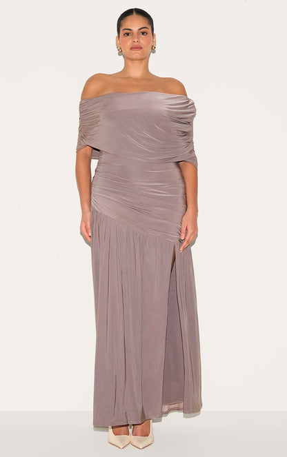 https://mediahub.prettylittlething.com/cnn0724_taupe_xl