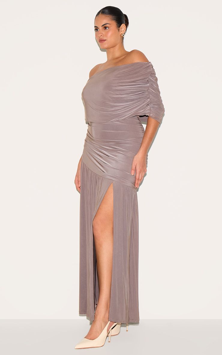 https://mediahub.prettylittlething.com/cnn0724_taupe_xl_2