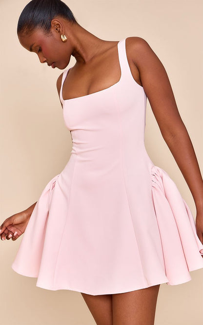 https://mediahub.prettylittlething.com/cnn0771_pale%20pink_xl_3