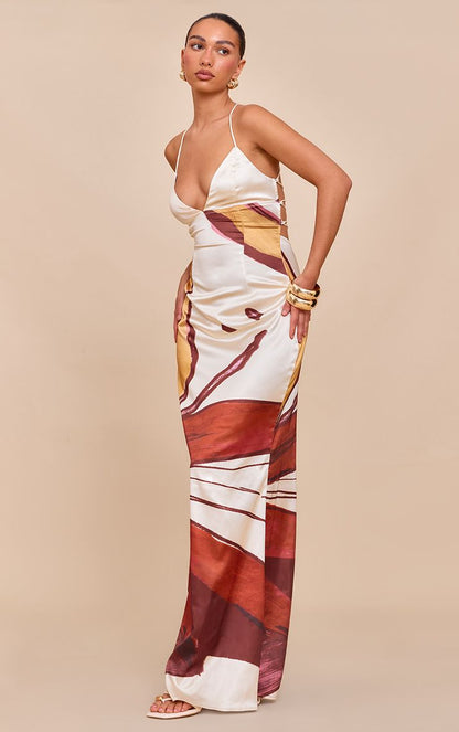 https://mediahub.prettylittlething.com/cnn0772_beige_xl_2
