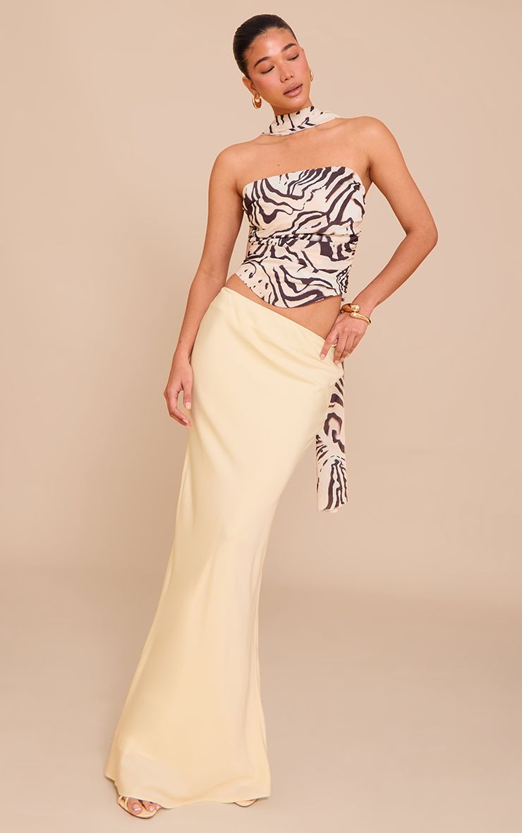 https://mediahub.prettylittlething.com/cnn0884_monochrome_xl_2