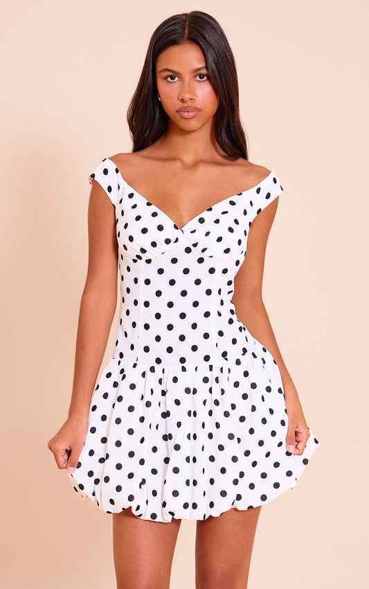 https://mediahub.prettylittlething.com/cnn1011_white_xl