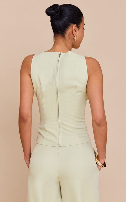 https://mediahub.prettylittlething.com/cnn1403_pale%20lime_xl_1