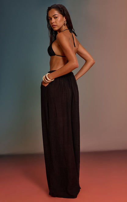 https://mediahub.prettylittlething.com/cnn1430_black_xl_2