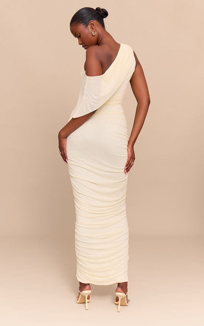 https://mediahub.prettylittlething.com/cnn1560_almond_xl_1