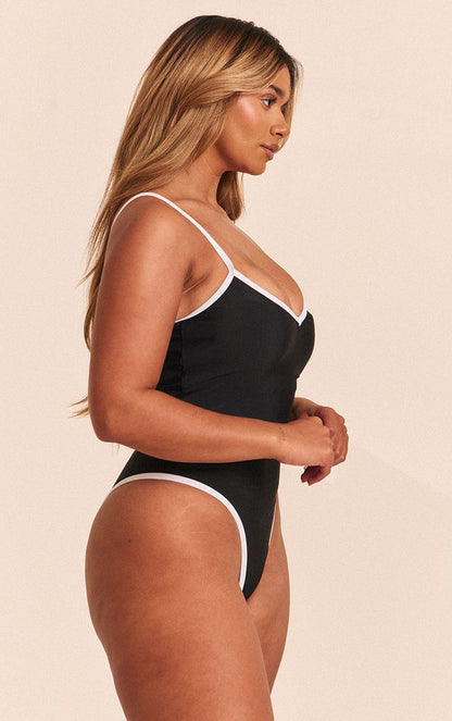 https://mediahub.prettylittlething.com/cnn1745_black_xl_2