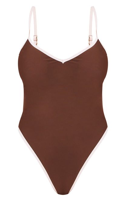 https://mediahub.prettylittlething.com/cnn1746_chocolate_xl_4