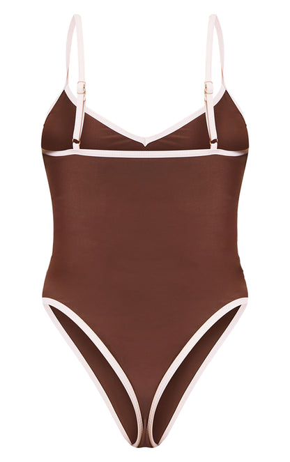 https://mediahub.prettylittlething.com/cnn1746_chocolate_xl_5