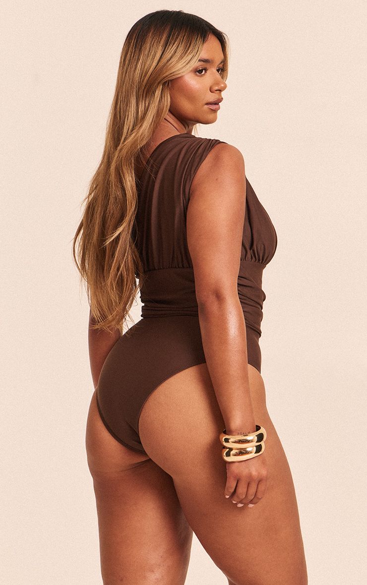https://mediahub.prettylittlething.com/cnn1814_chocolate_xl_1