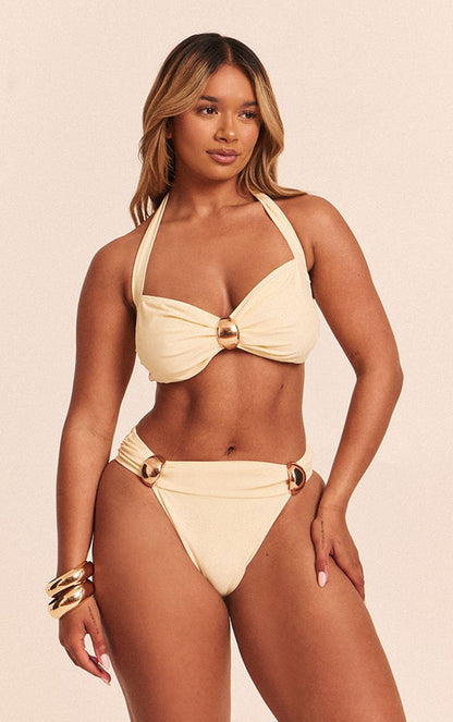 https://mediahub.prettylittlething.com/cnn1890_pale%20yellow_xl