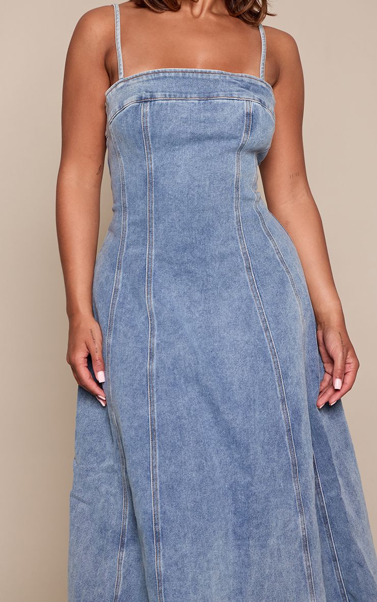 https://mediahub.prettylittlething.com/cnn2025_mid%20blue%20wash_xl_3