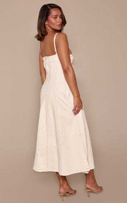 https://mediahub.prettylittlething.com/cnn2026_ecru_xl_1
