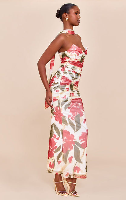 https://mediahub.prettylittlething.com/cnn2071_red_xl_2
