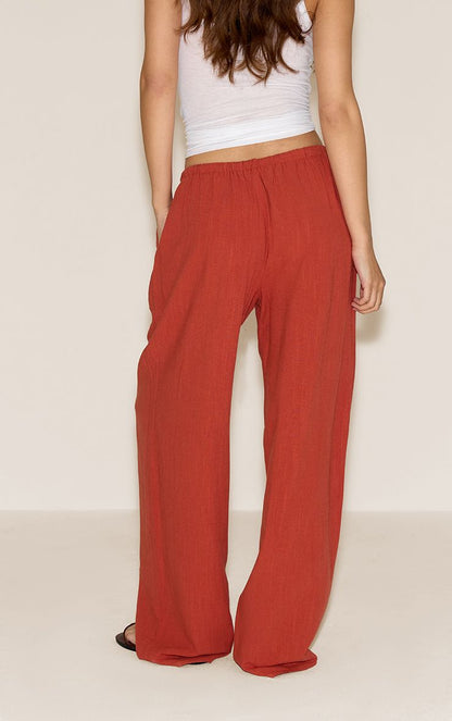 https://mediahub.prettylittlething.com/cnn2189_rust_xl_2