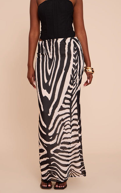 https://mediahub.prettylittlething.com/cnn2261_black_xl_1