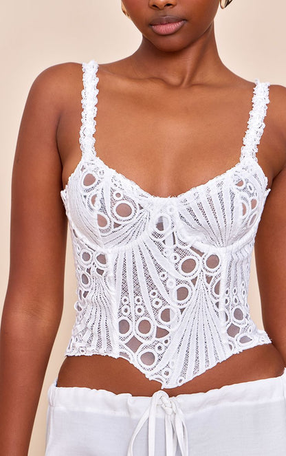 https://mediahub.prettylittlething.com/cnn2309_white_xl_3