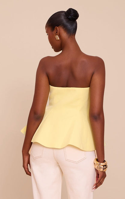 https://mediahub.prettylittlething.com/cnn2397_butter%20yellow_xl_1