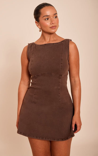 https://mediahub.prettylittlething.com/cnn2615_chocolate_xl