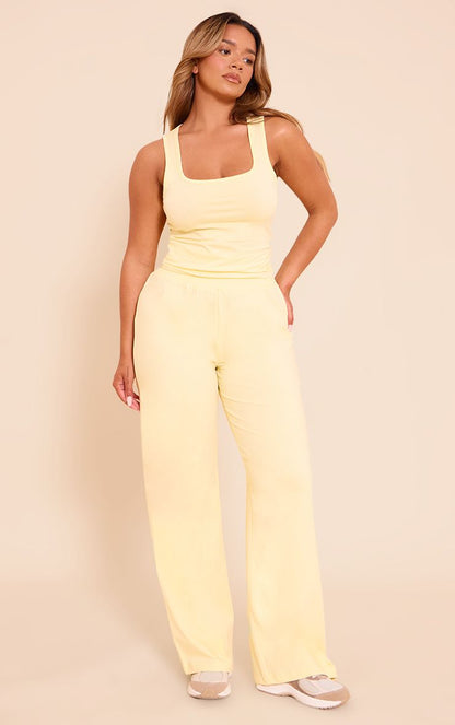 https://mediahub.prettylittlething.com/cnn2640_pale%20yellow_xl