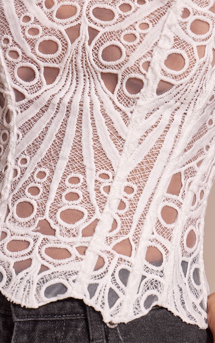 https://mediahub.prettylittlething.com/cnn2759_white_xl_3