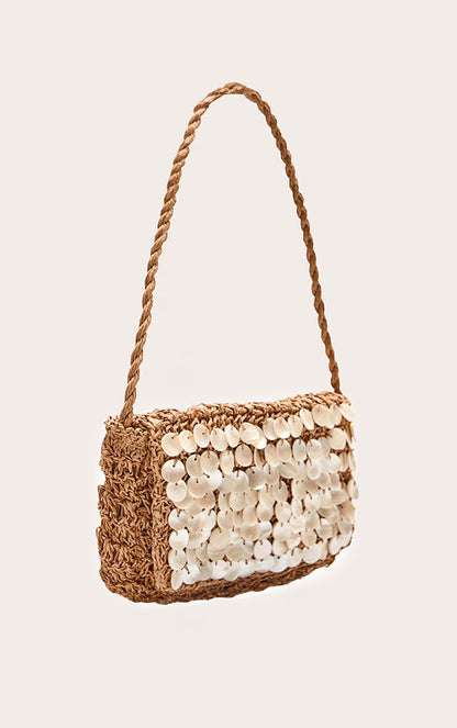 https://mediahub.prettylittlething.com/cnn2841_natural_xl_2