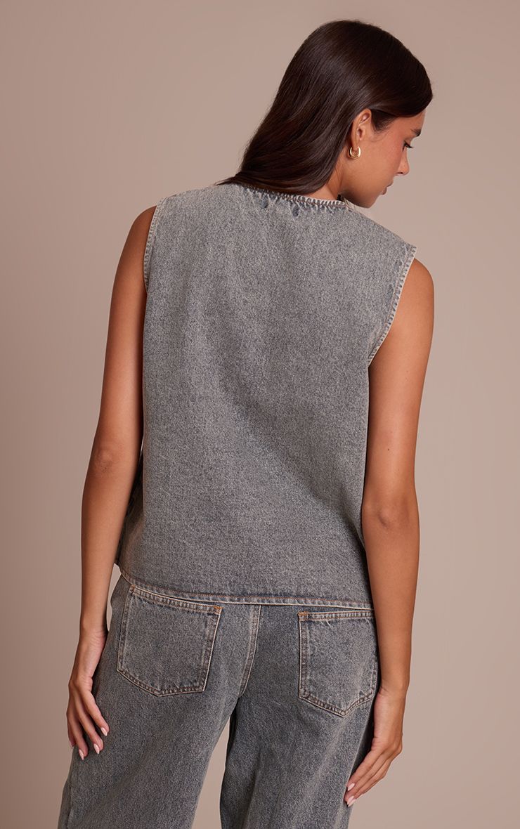https://mediahub.prettylittlething.com/cnn2922_vintage%20wash_xl_1