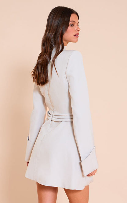 https://mediahub.prettylittlething.com/cnn2941_light%20grey_xl_1
