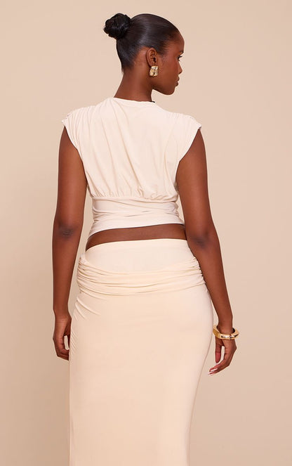 https://mediahub.prettylittlething.com/cnn3148_cream_xl_1