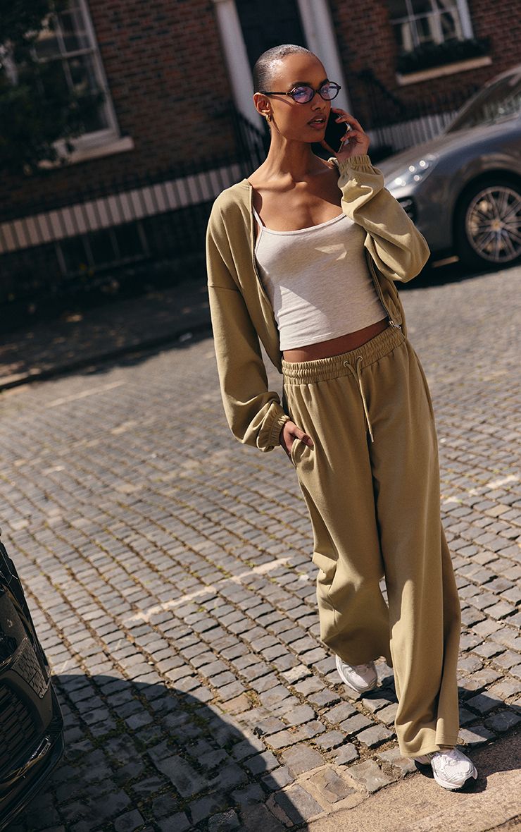 https://mediahub.prettylittlething.com/cnn3183_sage_xl