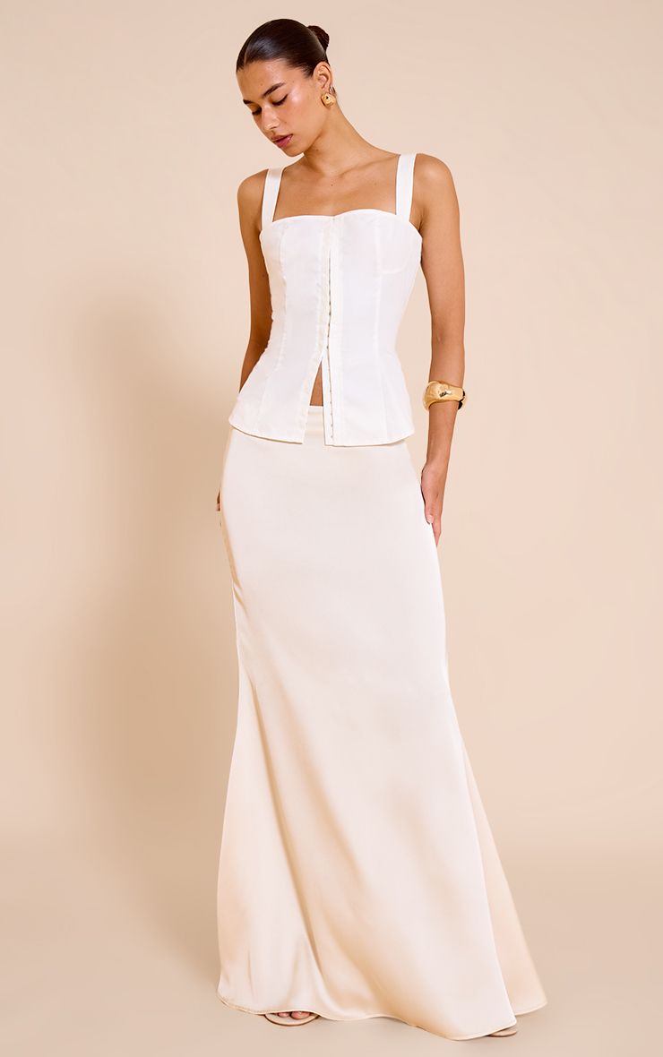 https://mediahub.prettylittlething.com/cnn3275_cream_xl