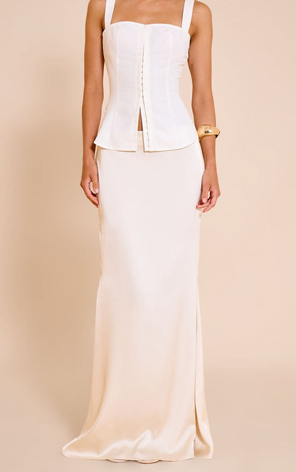 https://mediahub.prettylittlething.com/cnn3275_cream_xl_1