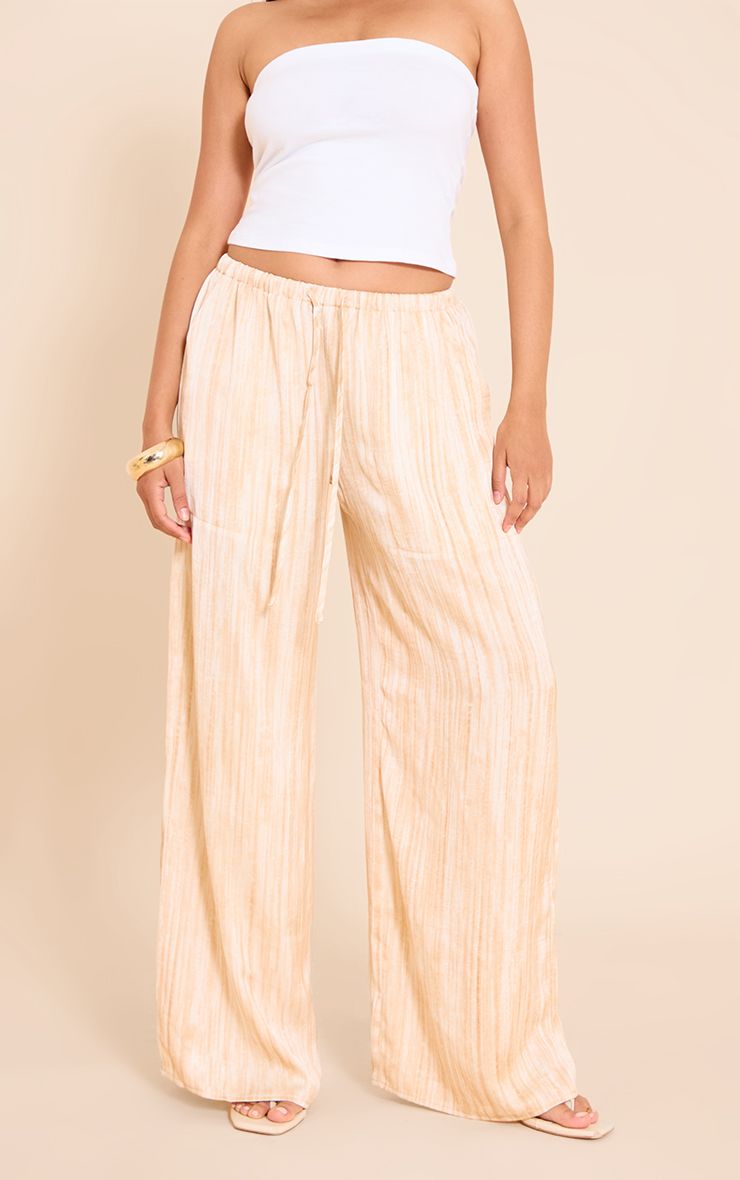 https://mediahub.prettylittlething.com/cnn3299_cream_xl_1