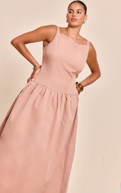 https://mediahub.prettylittlething.com/cnn3394_taupe_xl_3