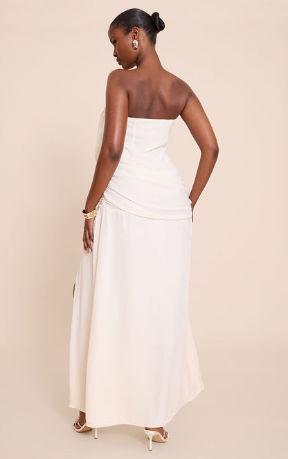 https://mediahub.prettylittlething.com/cnn3799_cream_xl_1