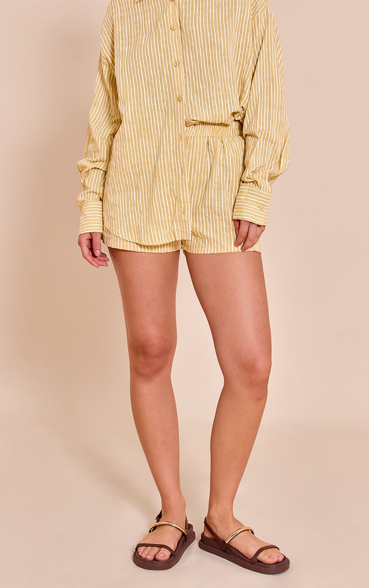 https://mediahub.prettylittlething.com/cnn4367_chartreuse_xl_1