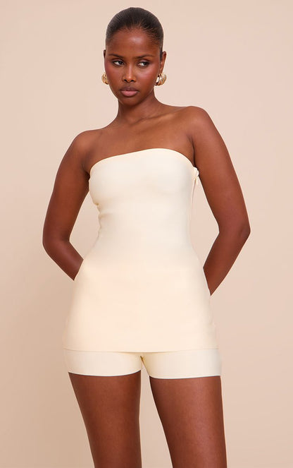 https://mediahub.prettylittlething.com/cnn4381_butter%20yellow_xl