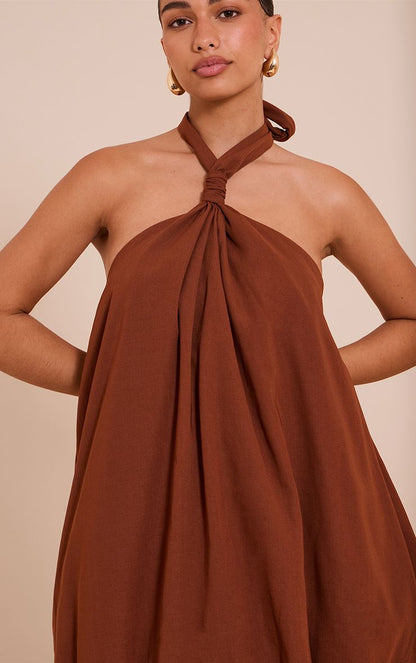 https://mediahub.prettylittlething.com/cnn4646_chocolate_xl_3