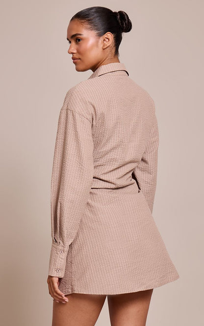 https://mediahub.prettylittlething.com/cnn4648_taupe_xl_1