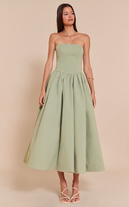 https://mediahub.prettylittlething.com/cnn4900_sage_xl