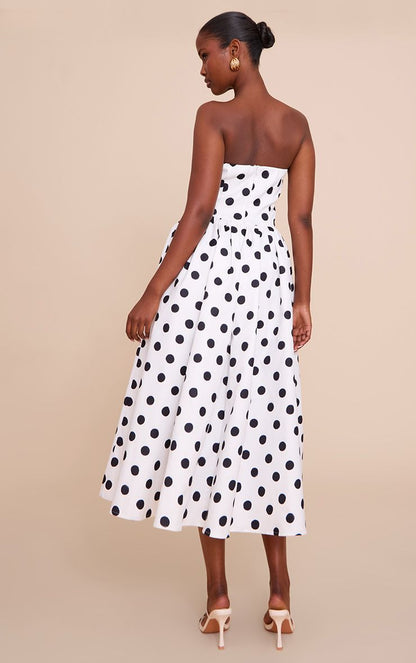 https://mediahub.prettylittlething.com/cnn4901_monochrome_xl_1