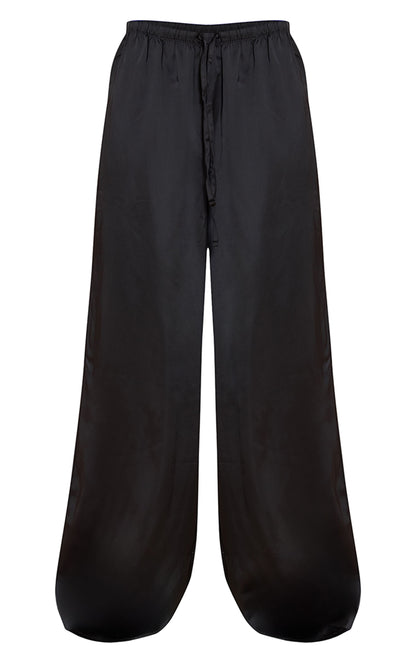 https://mediahub.prettylittlething.com/cnn5338_black_xl_4