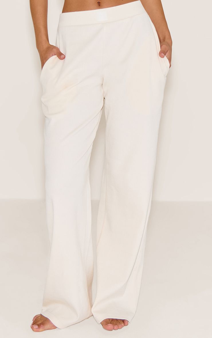 https://mediahub.prettylittlething.com/cnn5367_cream_xl_1