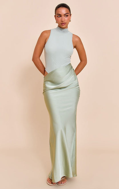 https://mediahub.prettylittlething.com/cnn5477_sage%20green_xl