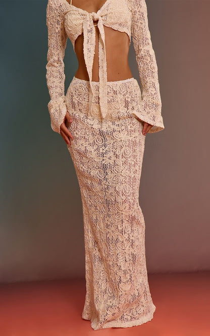 https://mediahub.prettylittlething.com/cnn5712_cream_xl_1