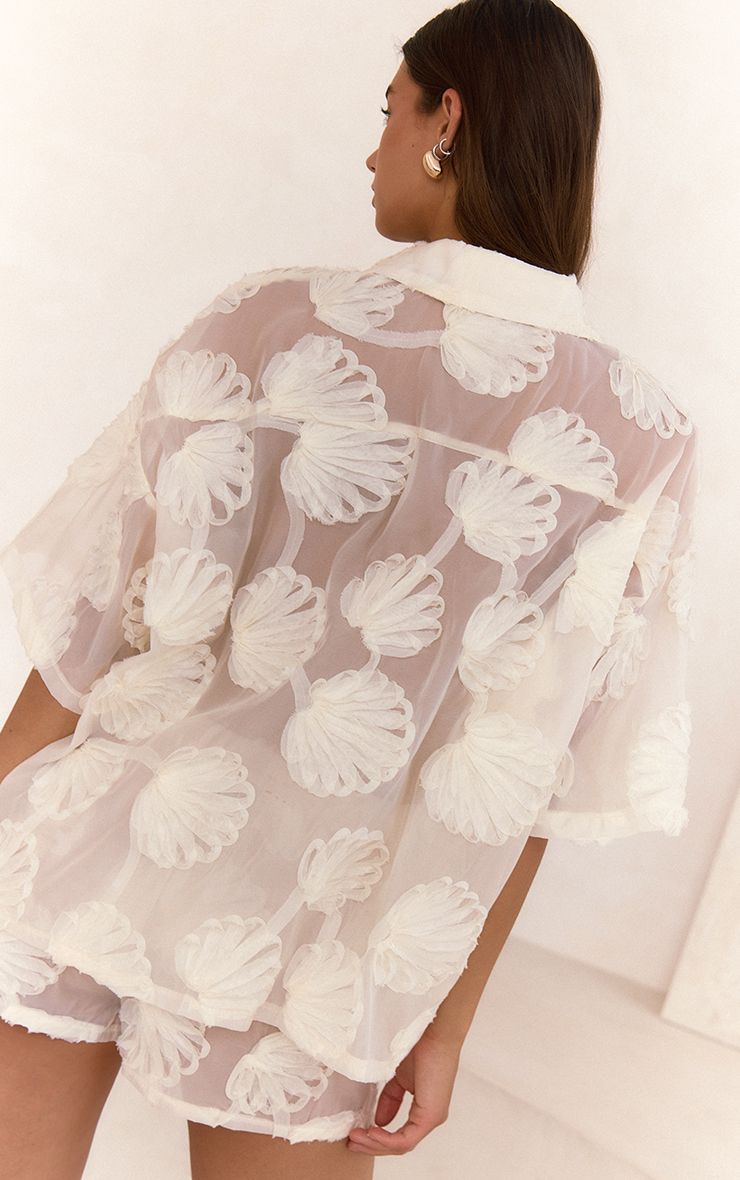 https://mediahub.prettylittlething.com/cnn5777_cream_xl_1